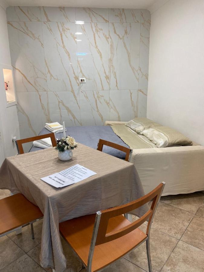 Casa Lucia Lägenhet Neapel Exteriör bild